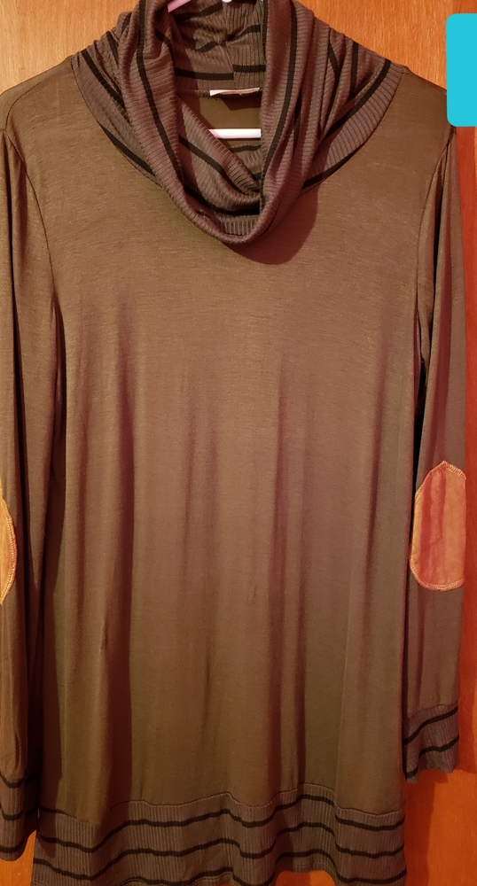 Tunic with patch sleeves